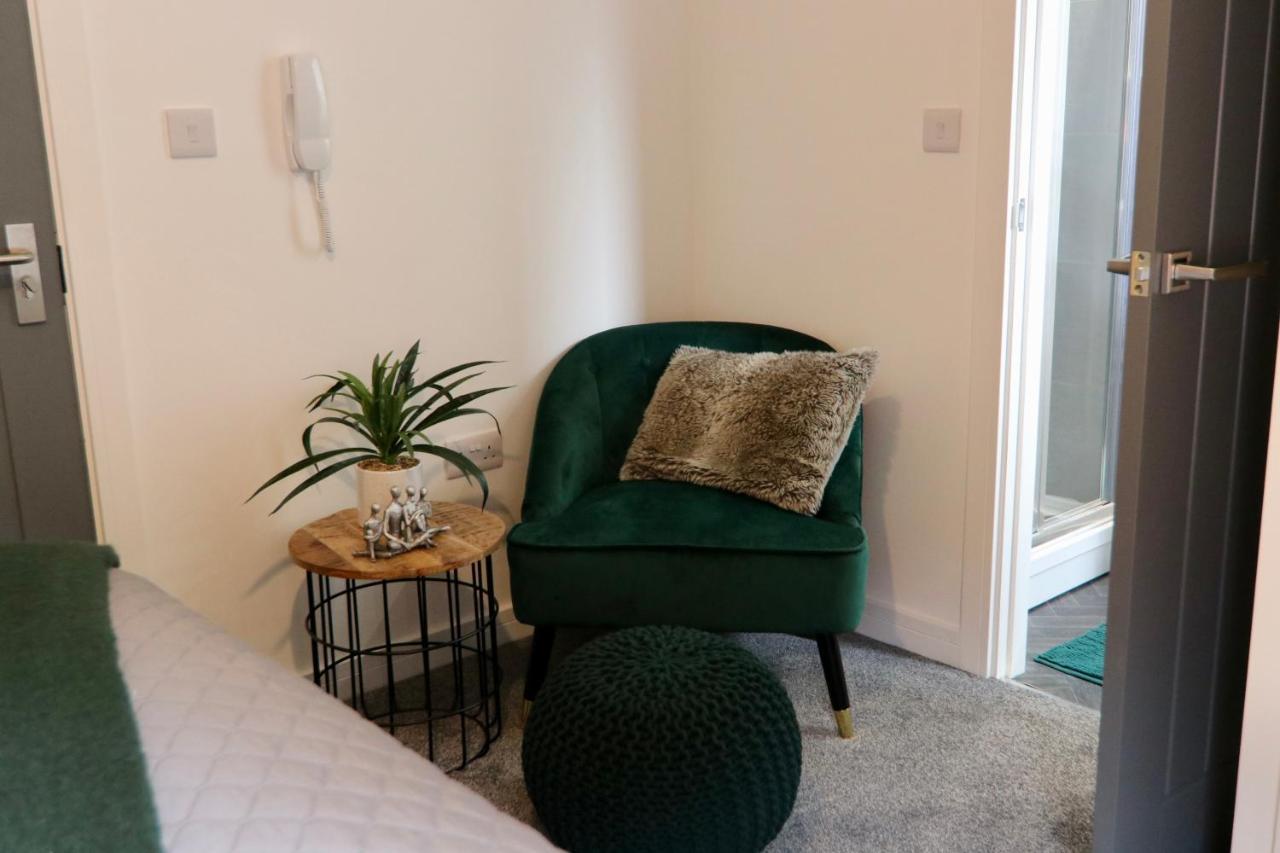 Boutique 5 Bed Home On Birdwell Road - Free Parking Sheffield Exterior foto