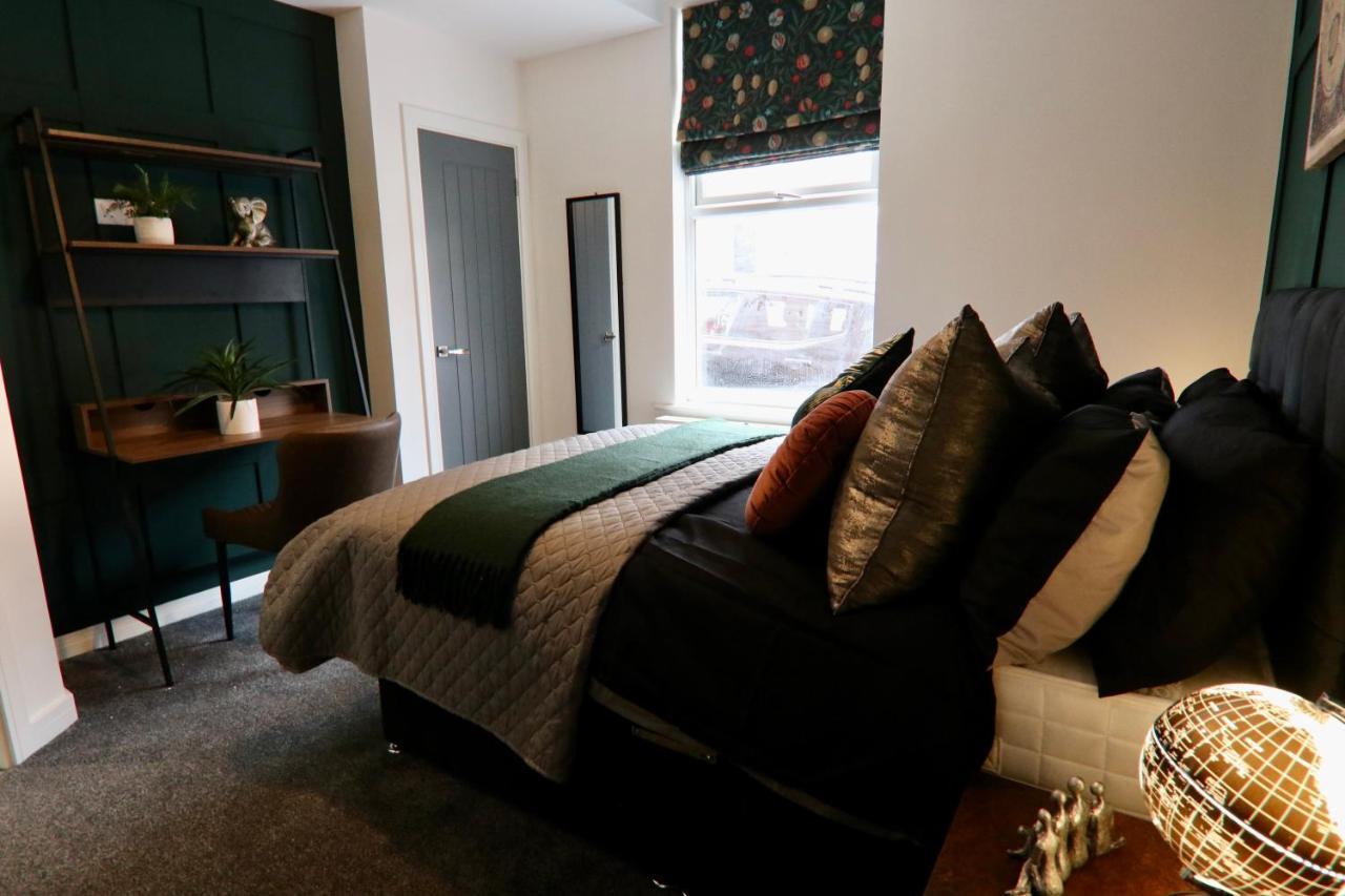 Boutique 5 Bed Home On Birdwell Road - Free Parking Sheffield Exterior foto