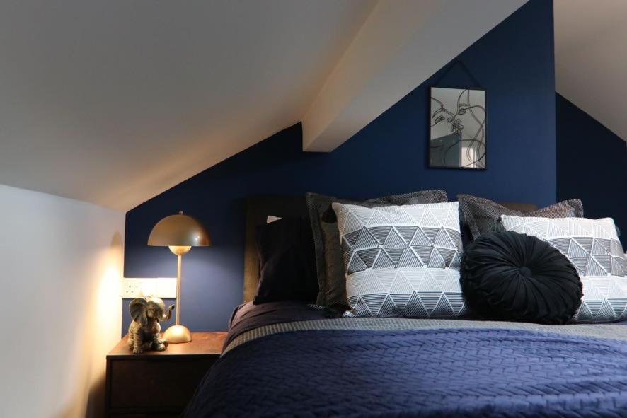 Boutique 5 Bed Home On Birdwell Road - Free Parking Sheffield Exterior foto
