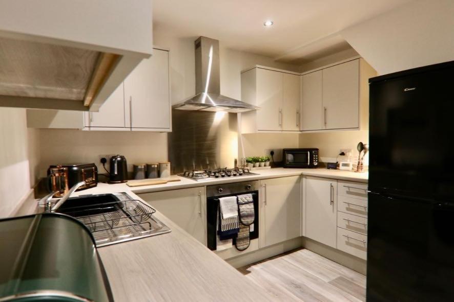 Boutique 5 Bed Home On Birdwell Road - Free Parking Sheffield Exterior foto