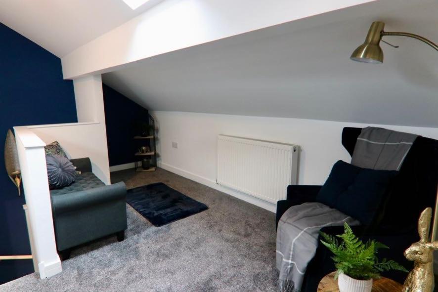 Boutique 5 Bed Home On Birdwell Road - Free Parking Sheffield Exterior foto